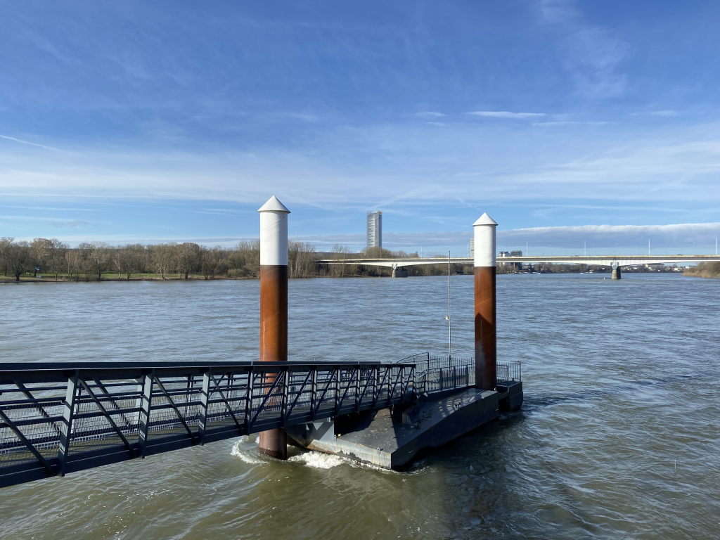 2024-03-02 Rhein 0052 k.JPG